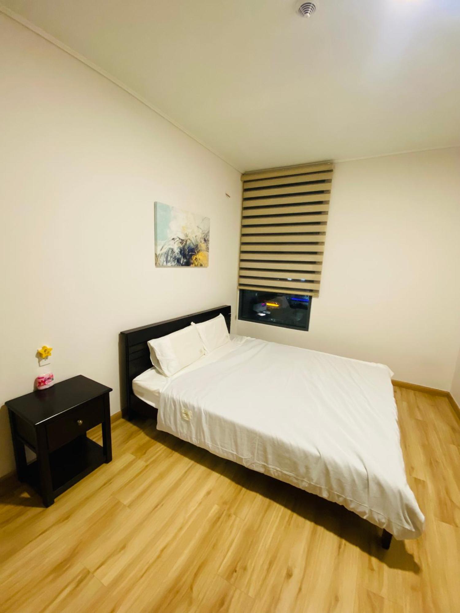 Luxury Apartment Asiana Capella Trung Tam Cho Lon Хошимин Екстериор снимка